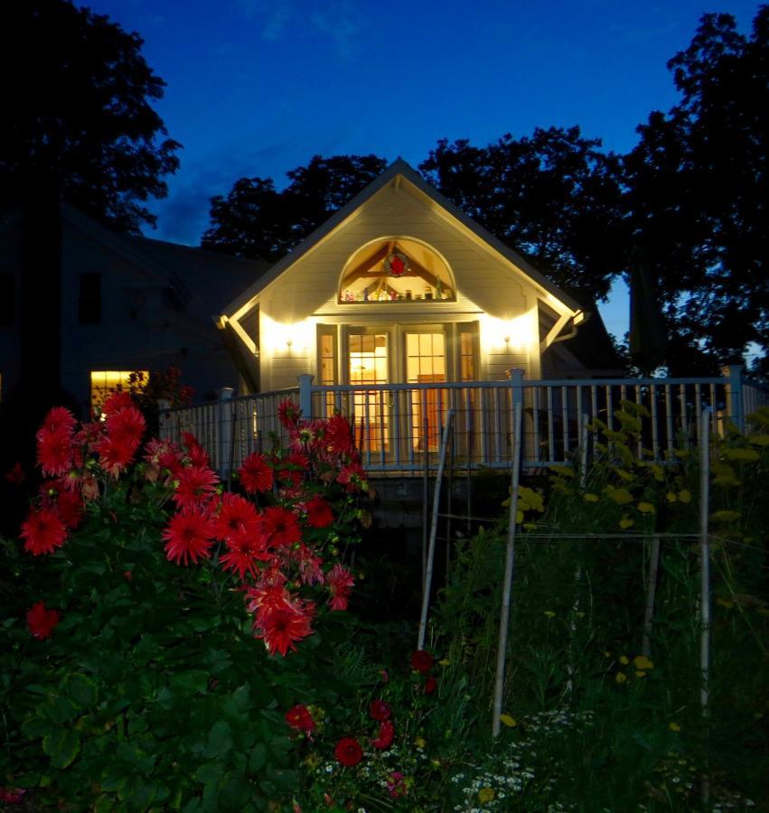 Enfield Manor And Vacation